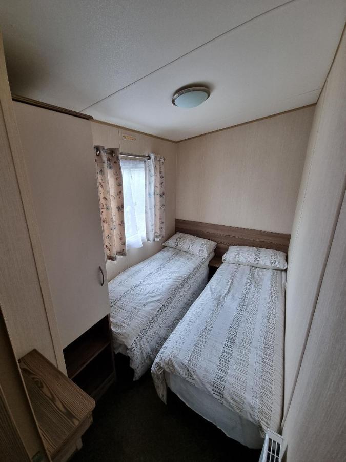 Willow-Static Caravan On Holiday Park Near Margate, Kent Hotel Birchington-on-Sea ภายนอก รูปภาพ